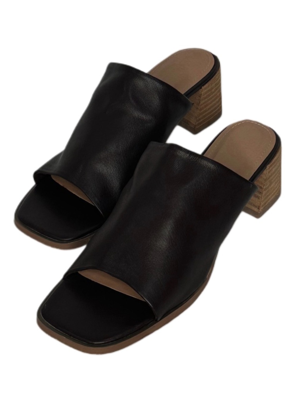 Cushionaire Olympia Stacked Block Heel